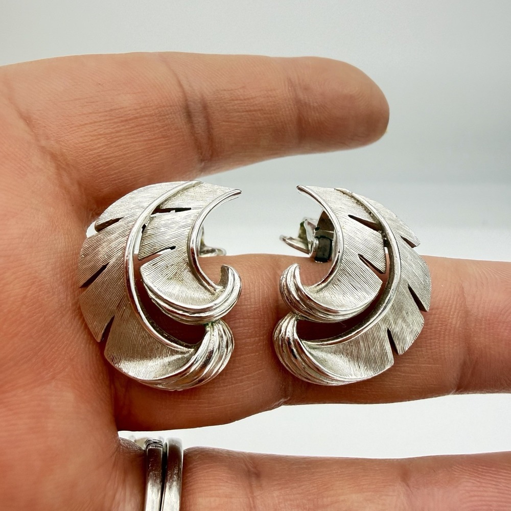 Vintage Crown Trifari Earrings Double Leaf Brushed Satin Silver Tone